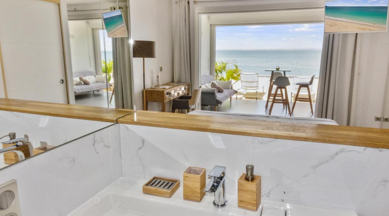 Official Page "Residence Bleu Marine" - Sea View Apartments & Studios - Saint-Martin French Side Grand-Case Extérieur photo